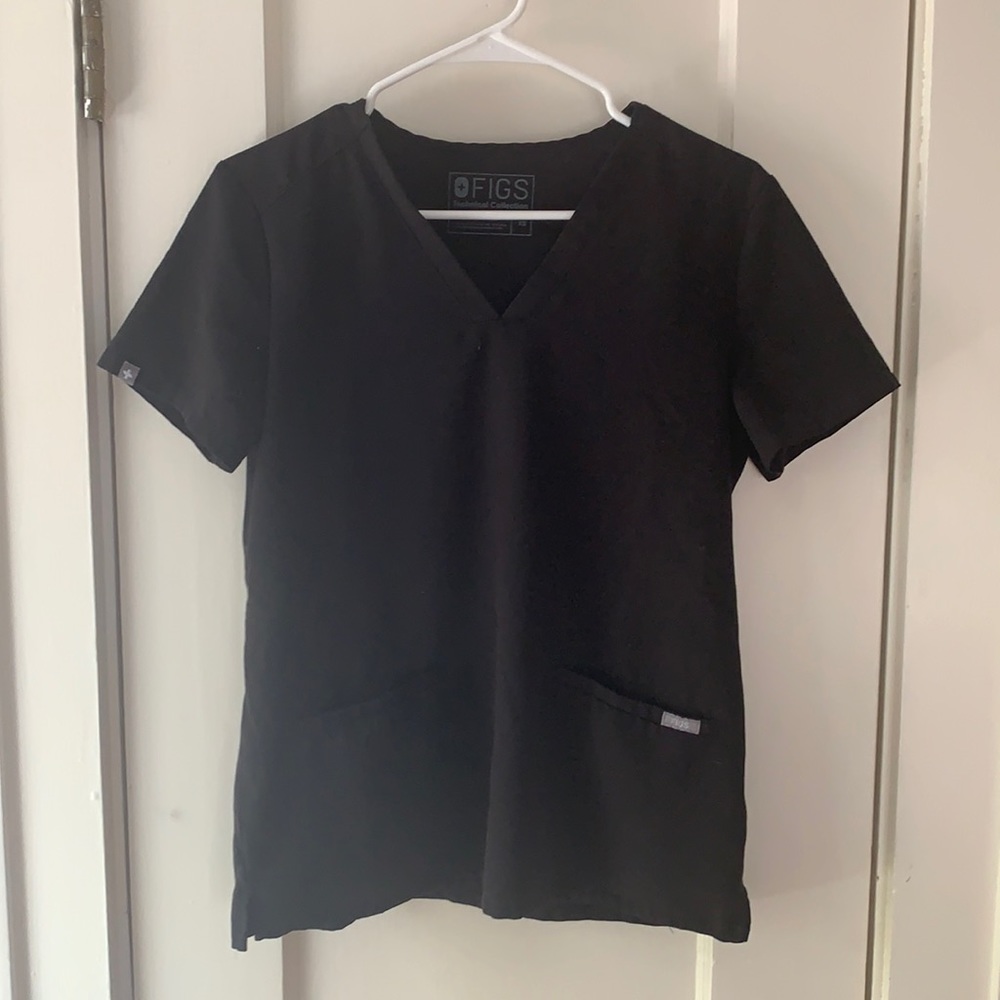 XS Black Casma 3 Pocket FIGS Scrub Top